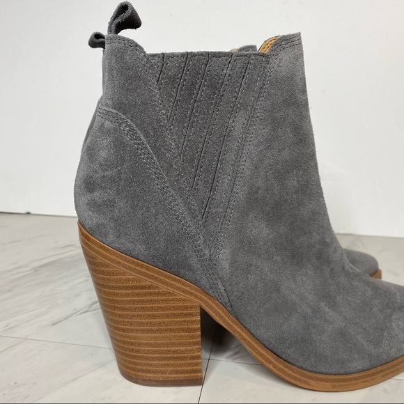 New! Marc Fisher Gadri Gray Suede Bootie 9M - Picture 8 of 13